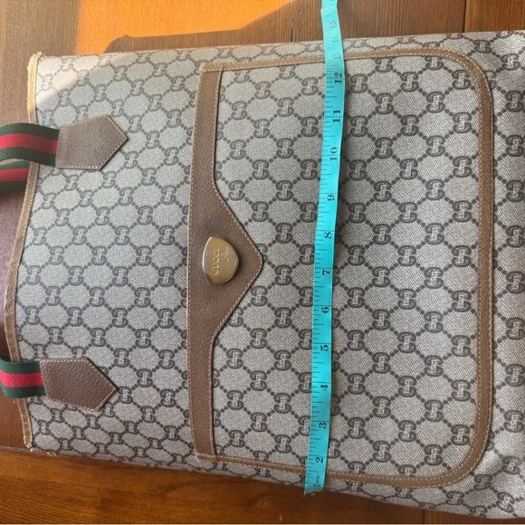 Gucci Vintage GG Plus Sherryline Tote/Handbag W/COA. - Picture 13 of 16